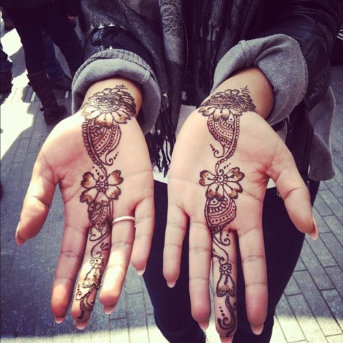 Flower henna for hand mẫu henna đẹp trên bàn tay  Henna Mặt henna Dép